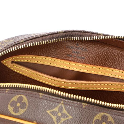 louis vuitton monogram blois|Louis Vuitton Blois Handbag Monogram Canvas .